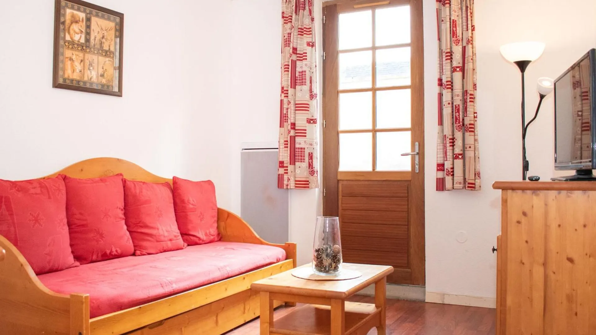 Charmant 2 Pieces Pour 6 Personnes Avec Piscine Et Terrasse - Proche Saint-Lary-Soulan - Fr-1-504-140 Виньек